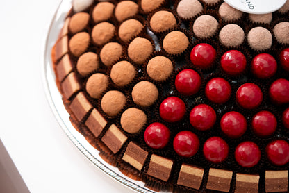 Vases & Trays / 1.460 gram