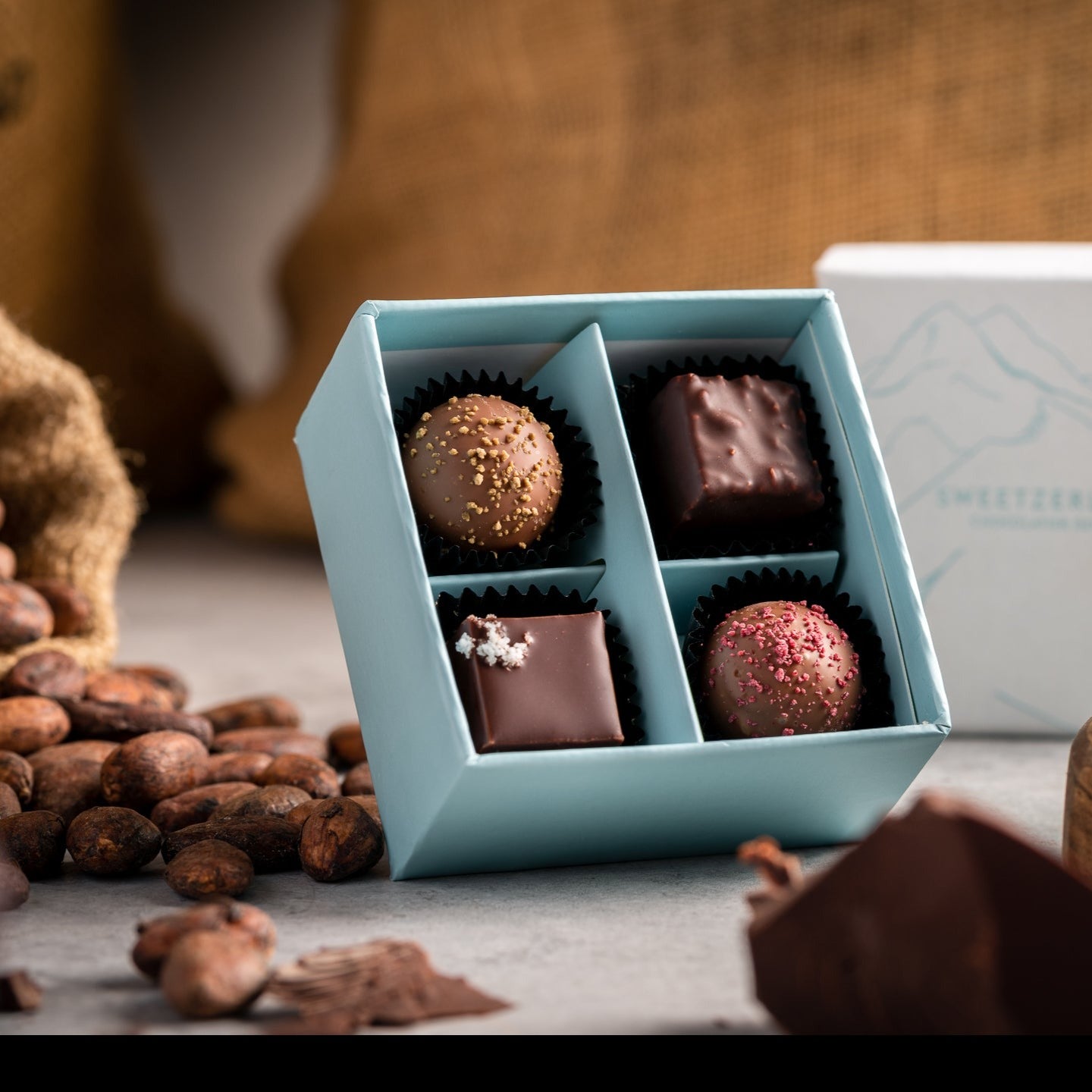 Discovery Chocolate Box